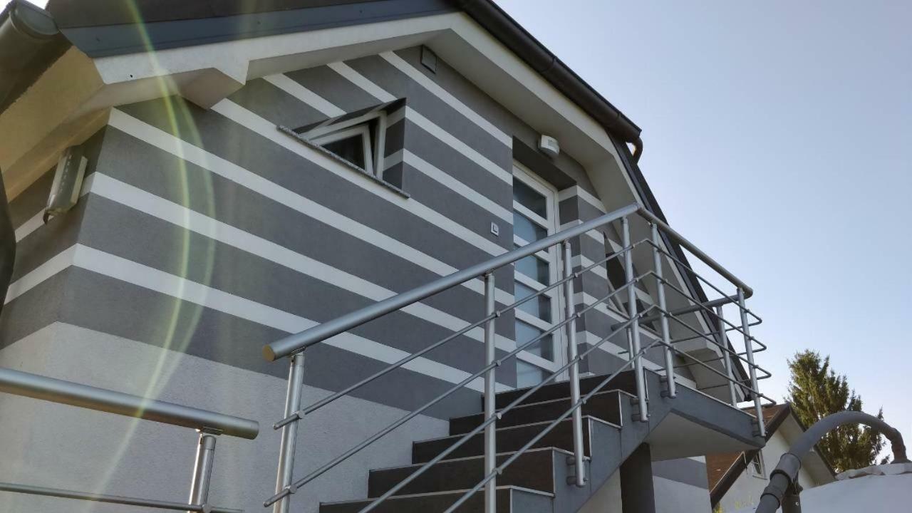 Ana'S Place Celje Exterior photo