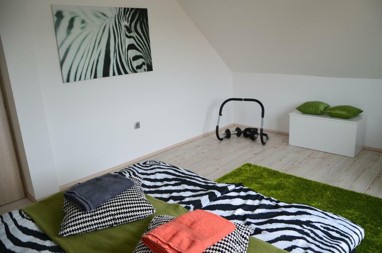 Ana'S Place Celje Exterior photo